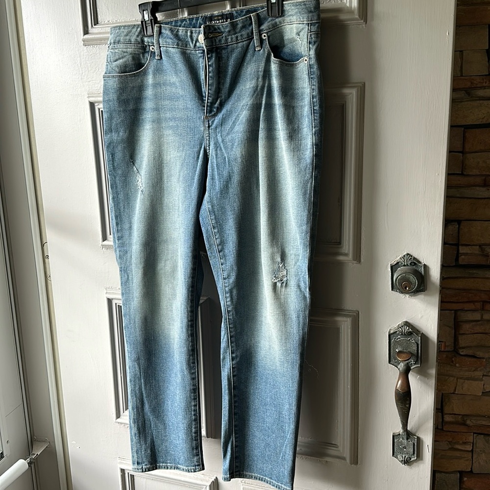 Hayden crop, lucky brand NWOT 14, inseam approximately 26 inches